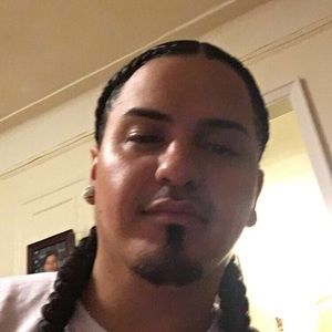 Meet your Posher, Raymond